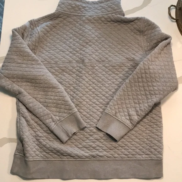 Patagonia Gray and Orange Snap T Quilted Pullover - Picture 9 of 9